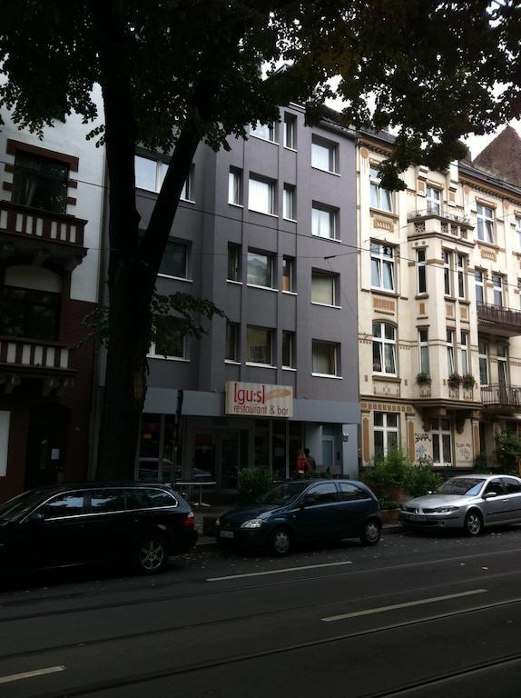 Moltke 120 Lägenhet Düsseldorf Exteriör bild